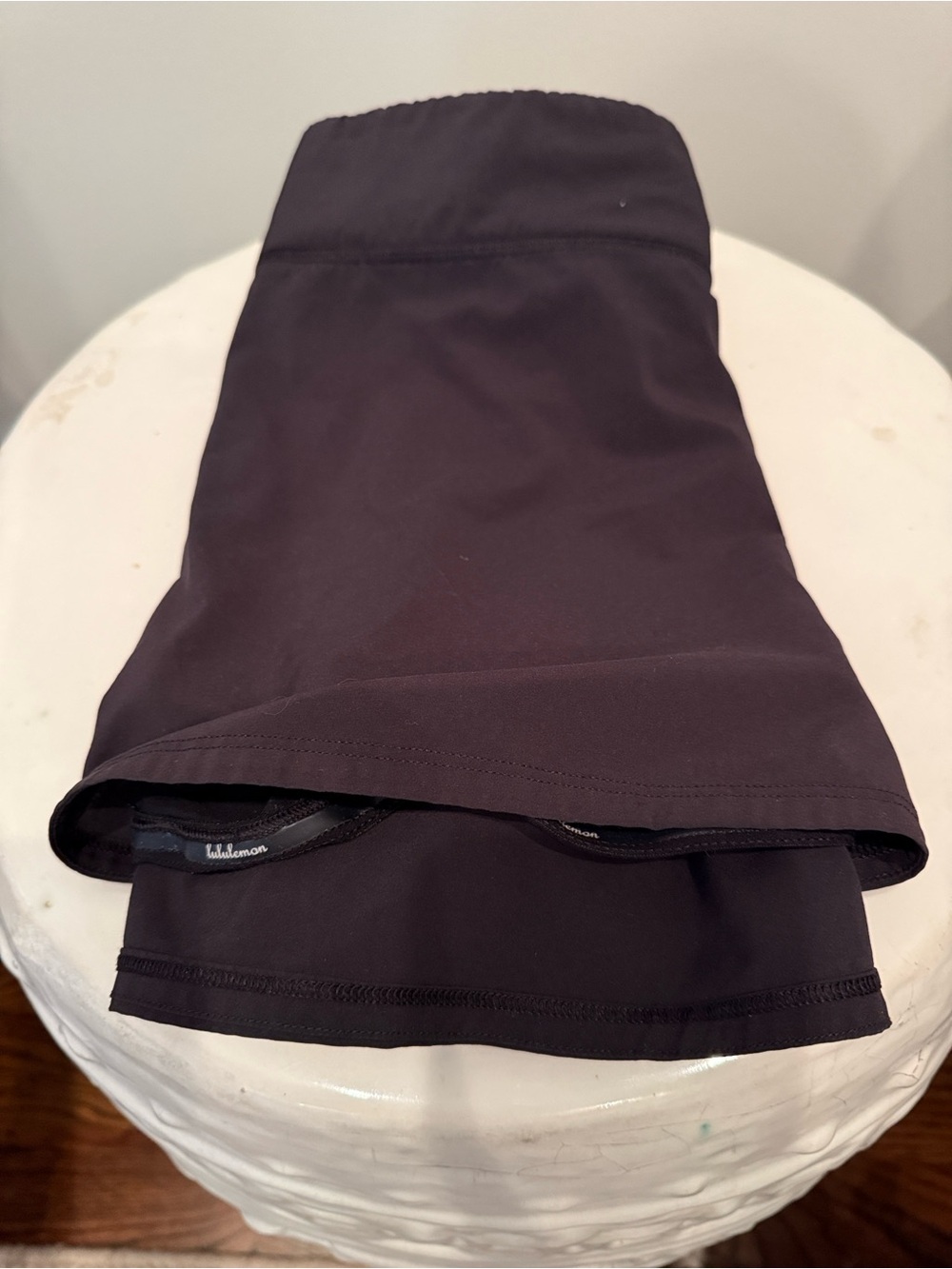 Lululemon Black Athletic Side Pleated Skirt 8 GUC